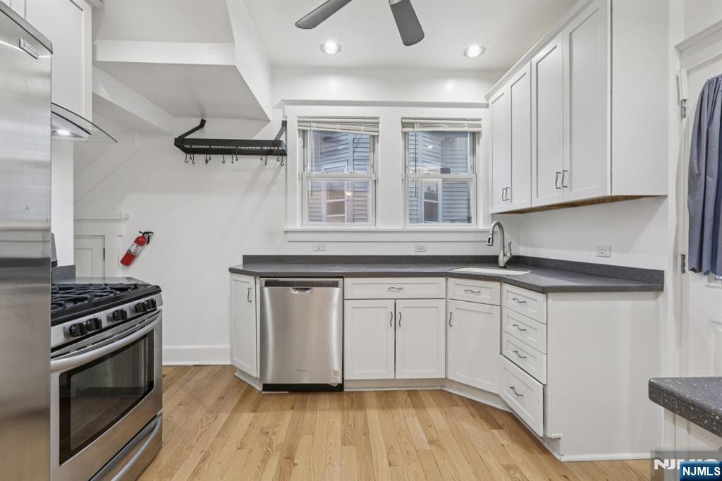 56 Gordon Street Ridgefield Park, NJ 07660 - Photo 12 of 38