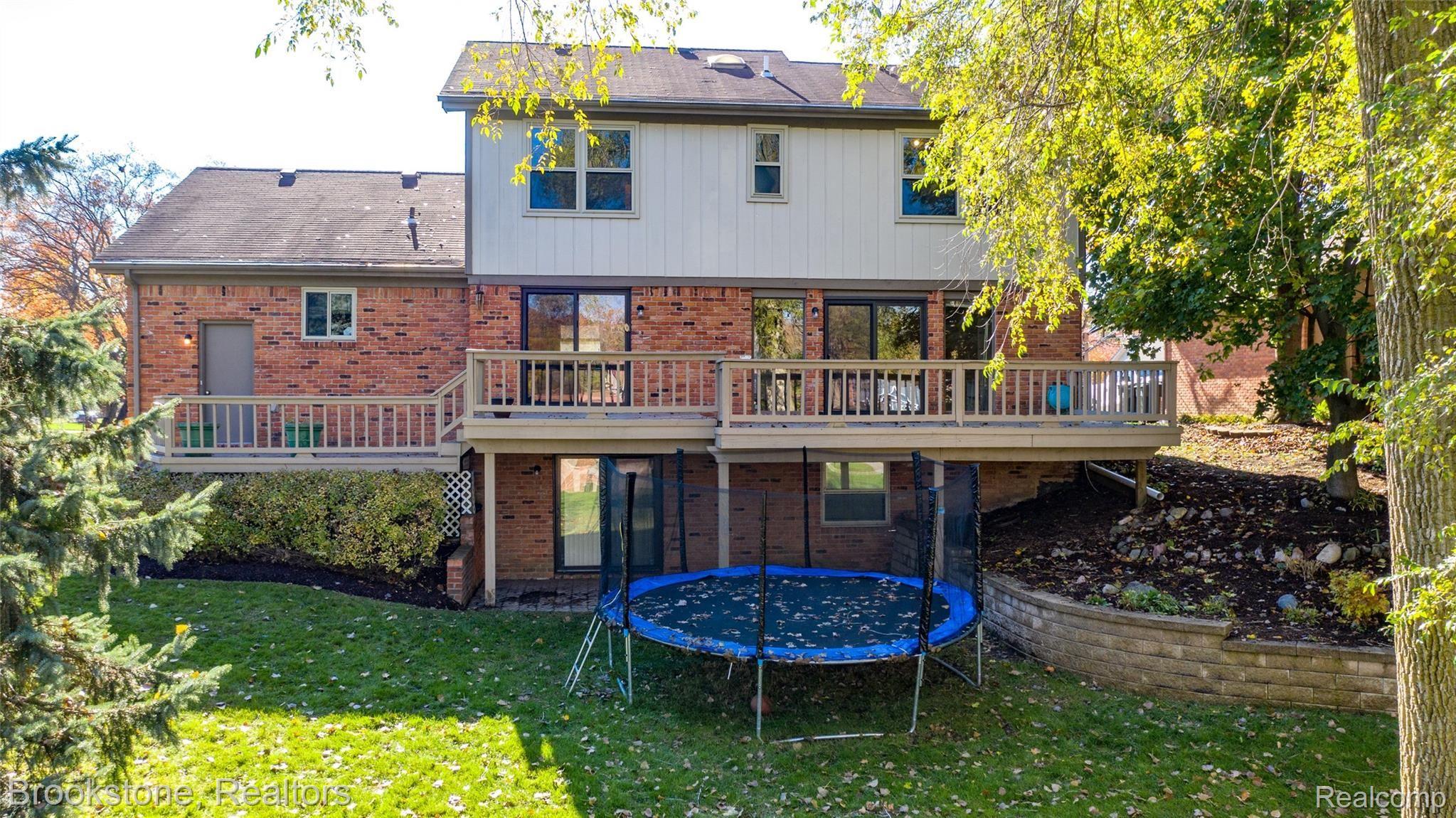 Lower Level Walkout and Daylight Windows