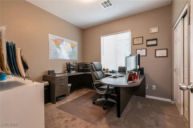 $410,000 | 8955 Sandy Isle Court, Las Vegas, NV 89131