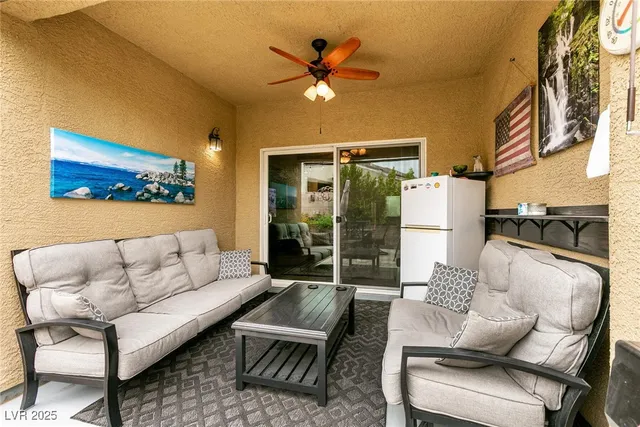 $410,000 | 8955 Sandy Isle Court, Las Vegas, NV 89131