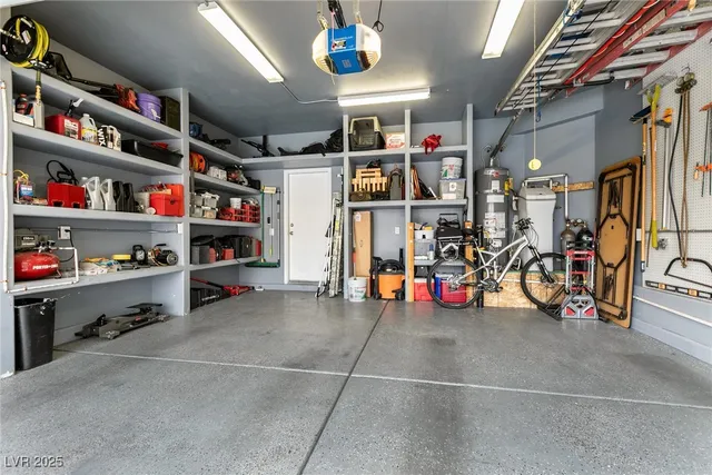 $410,000 | 8955 Sandy Isle Court, Las Vegas, NV 89131