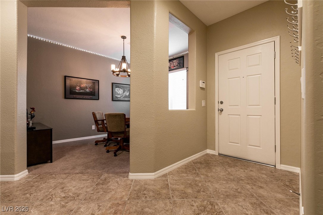 8955 Sandy Isle Court Las Vegas, NV 89131 - Photo 5 of 35