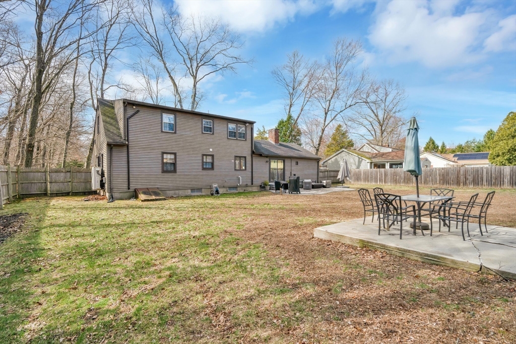 67 Redden Road West Springfield, MA 01089 - Photo 38 of 41