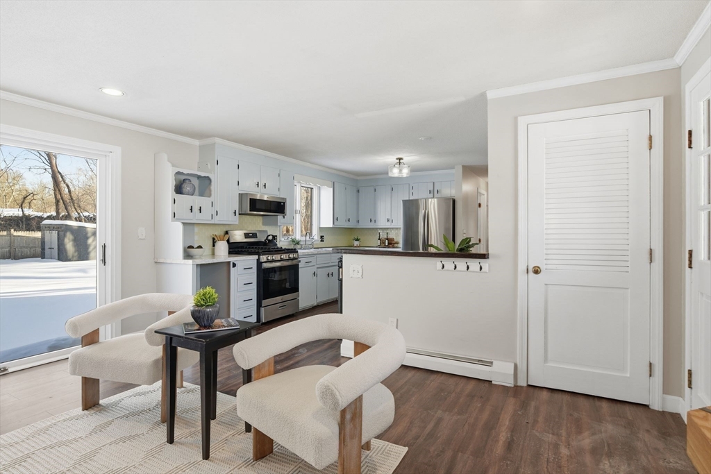 67 Redden Road West Springfield, MA 01089 - Photo 8 of 41