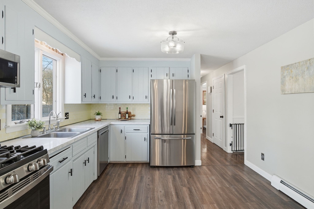 67 Redden Road West Springfield, MA 01089 - Photo 10 of 41