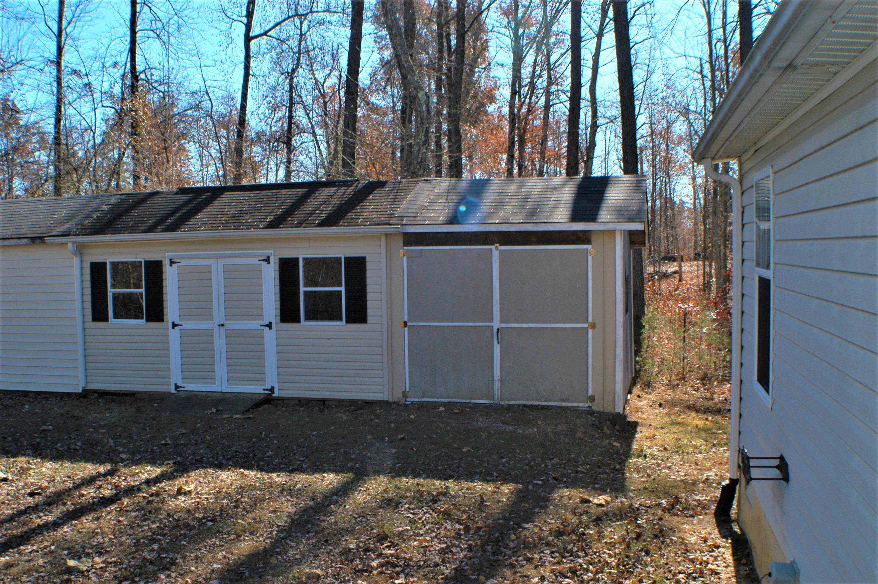 721 Red Road Sparta, TN 38583 - Photo 12 of 28 DSC_5749