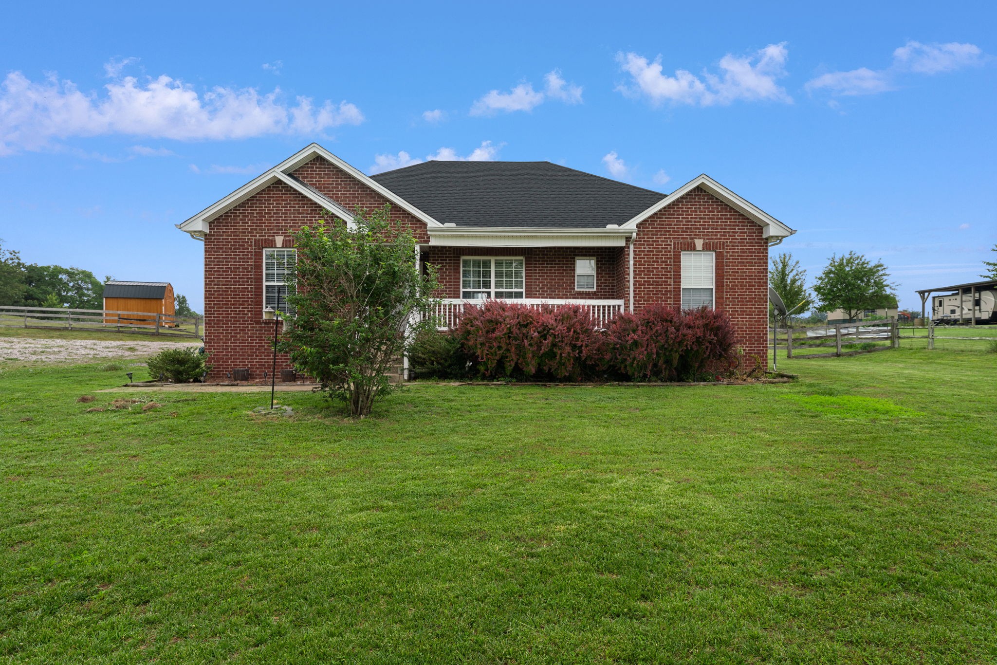 734 Lear Road Portland, TN 37148 - Photo 1 of 24