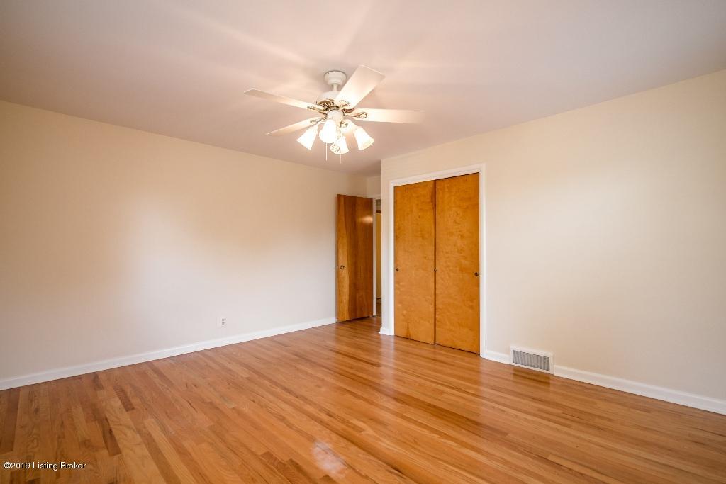 3522 Winchester Road Louisville, KY 40207 - Photo 18 of 27 Bedroom