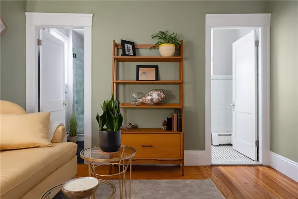 $2,300 | 8 Blackstone Boulevard, Providence, RI 02906