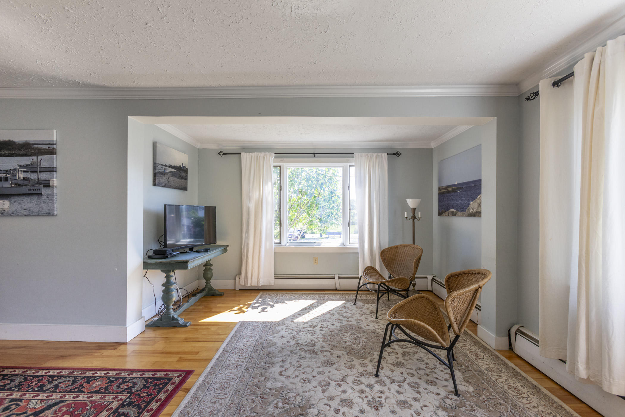 10 Mills Road Kennebunkport, ME 04046 - Photo 6 of 19 Sunny Living