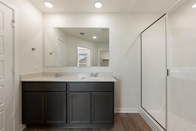 $2,000 | 109 Watch Hill, Jarrell, TX 76537