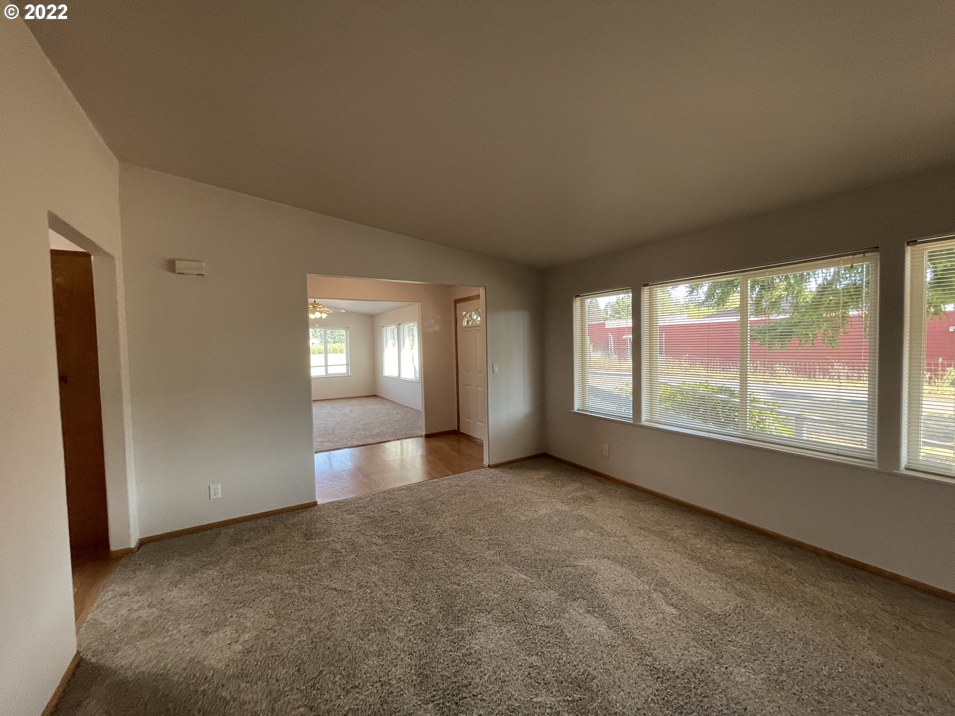 19538 South Unger Road Mulino, OR 97042 - Photo 8 of 31 Gallery Image 8