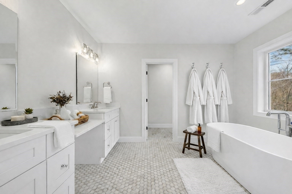 25 Irving Road Natick, MA 01760 - Photo 17 of 37