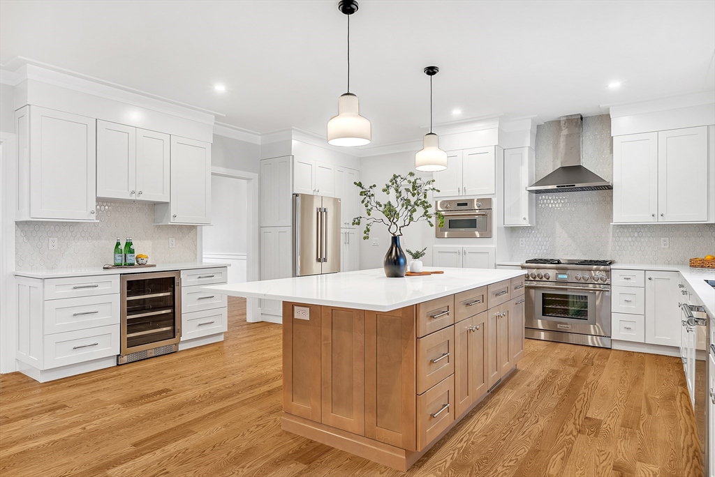 25 Irving Road Natick, MA 01760 - Photo 6 of 39