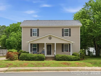 $325,000 | 2 Poe Street, Rock Hill, SC 29730