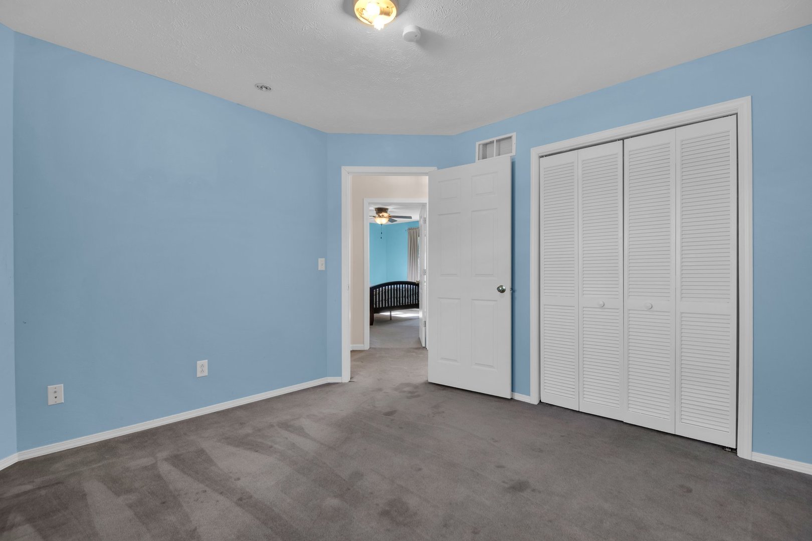 112 Sequoyah Court Southwest Poplar Grove, IL 61065 - Photo 17 of 26 a view of an empty room with a window