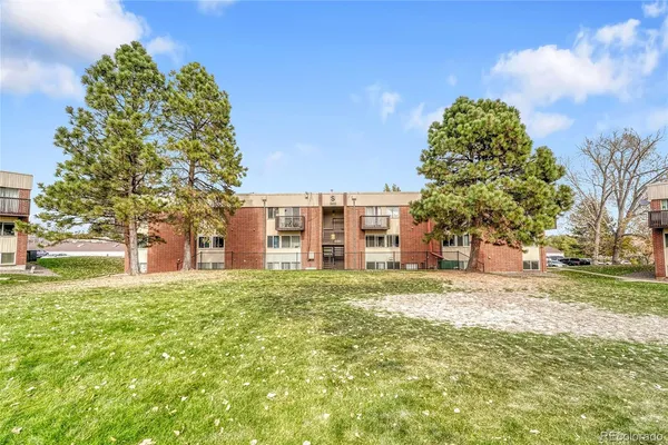 $190,000 | 3633 South Sheridan Boulevard, Unit 18, Denver, CO 80235