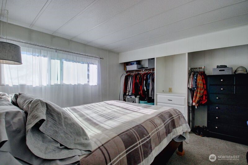 14860 Gibralter Road Anacortes, WA 98221 - Photo 22 of 27