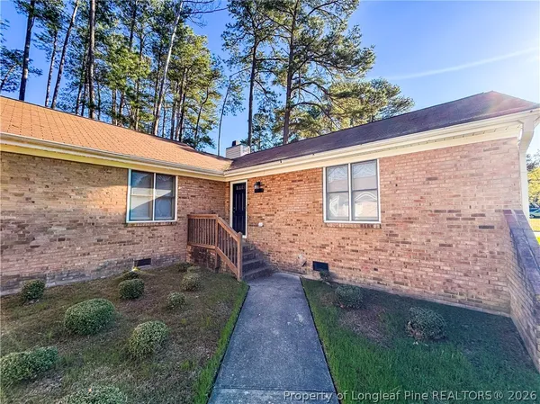 $1,395 | 499 Coronation Drive, Fayetteville, NC 28311