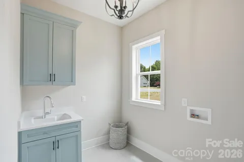 $1,175,000 | 19024 Newburg Hl Road, Davidson, NC 28036