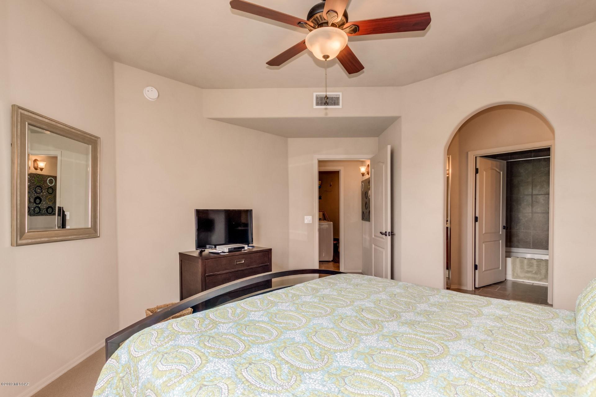 2550 East River Road, Unit 1204 Tucson, AZ 85718 - Photo 19 of 20