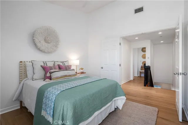 $1,499,000 | 311 Aviation Place, Manhattan Beach, CA 90266