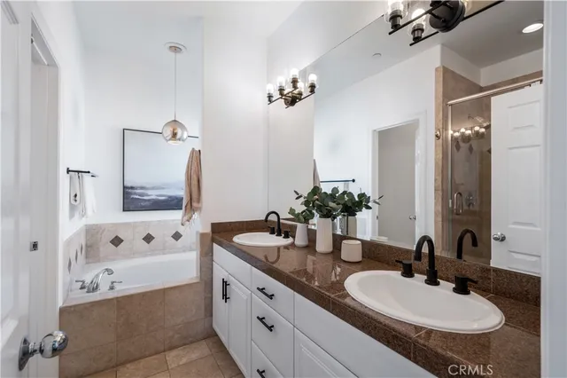 $1,499,000 | 311 Aviation Place, Manhattan Beach, CA 90266