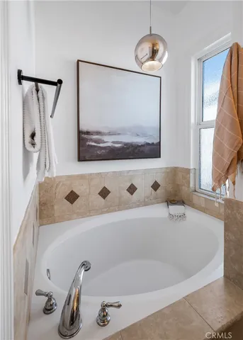 $1,499,000 | 311 Aviation Place, Manhattan Beach, CA 90266