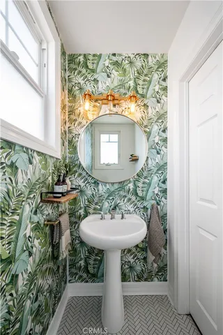 $1,499,000 | 311 Aviation Place, Manhattan Beach, CA 90266