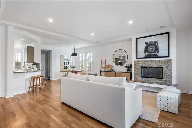 $1,499,000 | 311 Aviation Place, Manhattan Beach, CA 90266