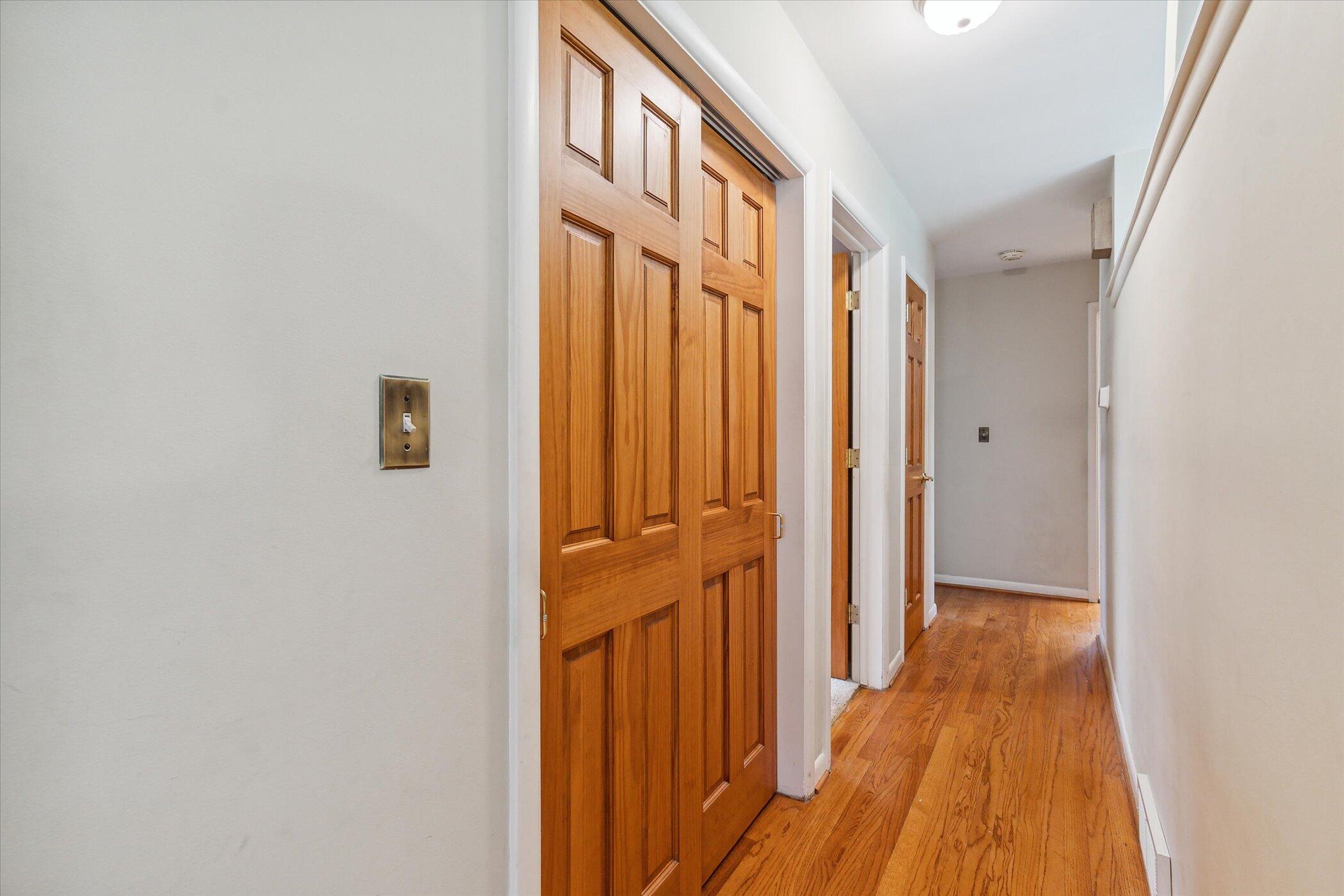 1815 Dunmore Road Ann Arbor, MI 48103 - Photo 13 of 40 17-1815-Dunmore-Rd-Ann-Arbor-MI-48103-Wi