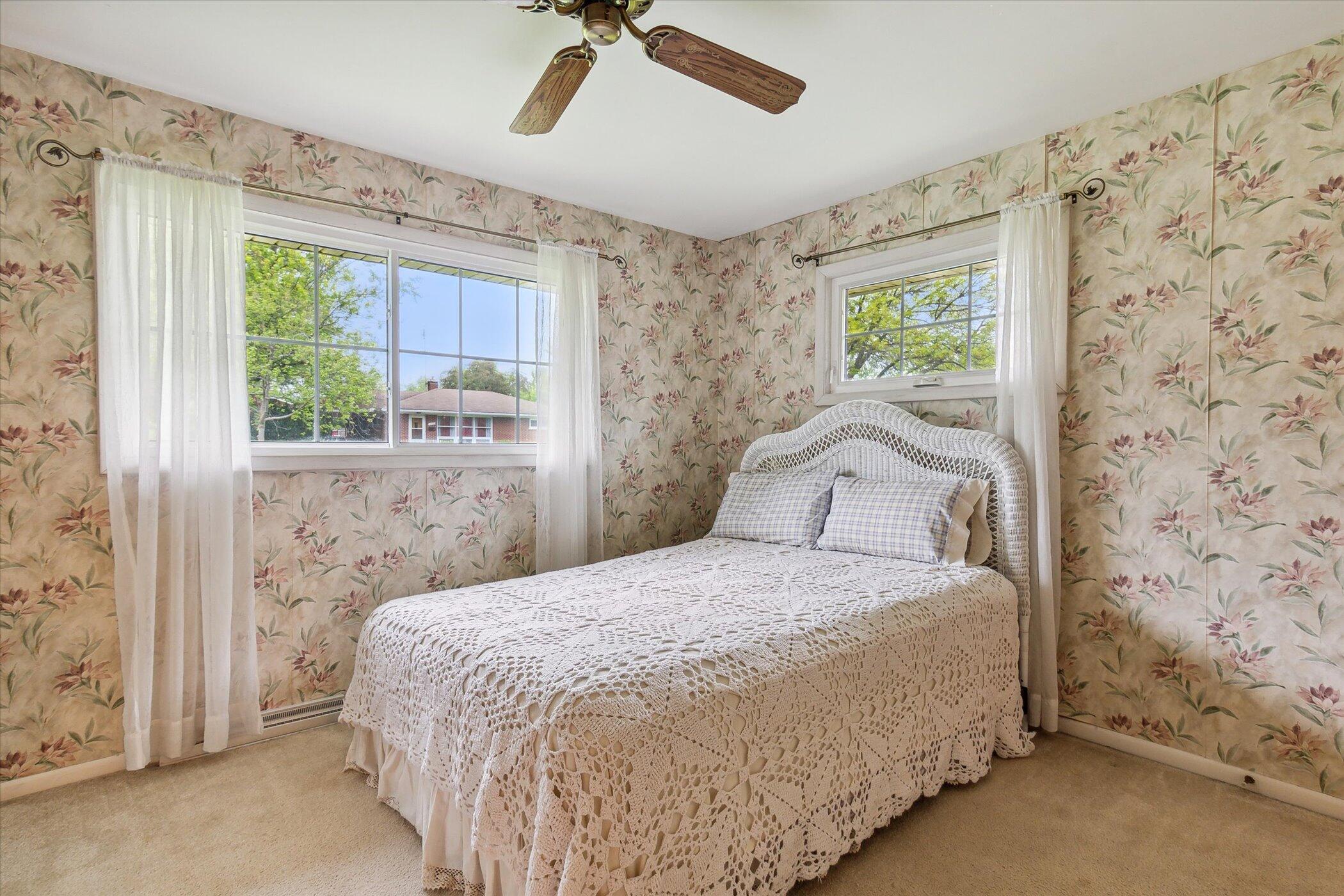 1815 Dunmore Road Ann Arbor, MI 48103 - Photo 16 of 40 23-1815-Dunmore-Rd-Ann-Arbor-MI-48103-Wi