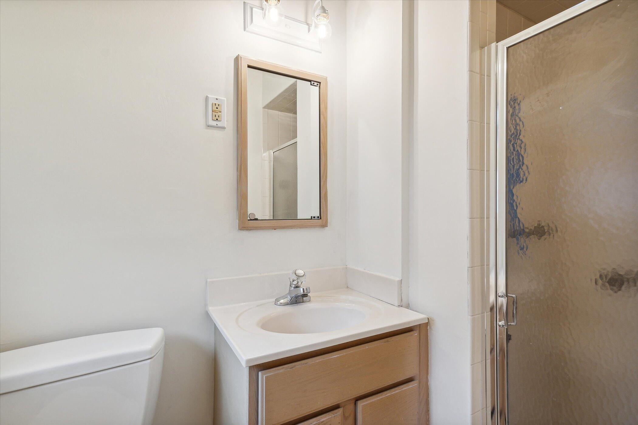 1815 Dunmore Road Ann Arbor, MI 48103 - Photo 17 of 40 24-1815-Dunmore-Rd-Ann-Arbor-MI-48103-Wi