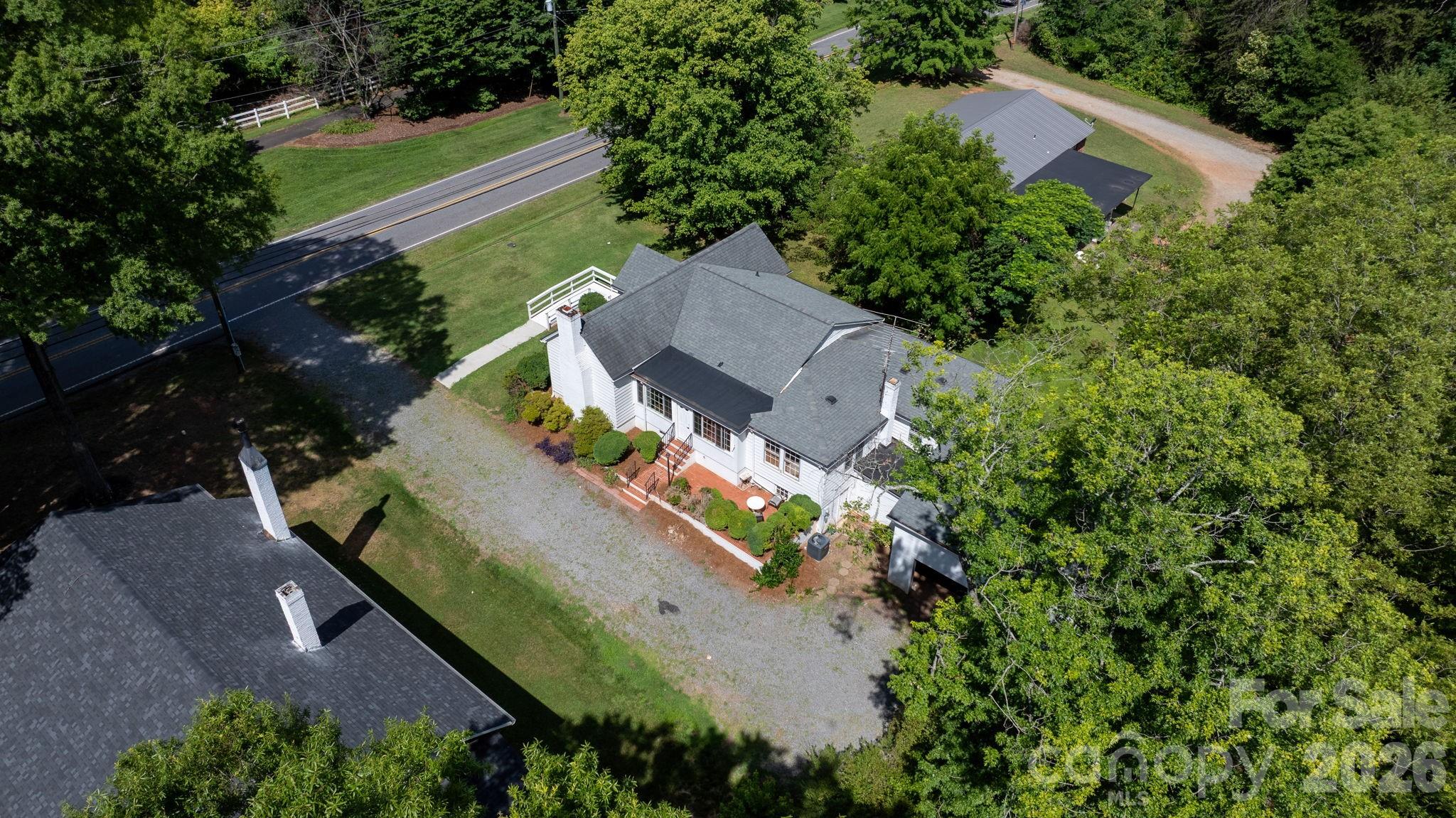 608 1st Street West Conover, NC 28613 - Photo 16 of 35