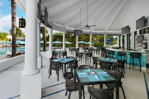 $2,495,000 | 2629 Northwest 64th Place, Boca Raton, FL 33496