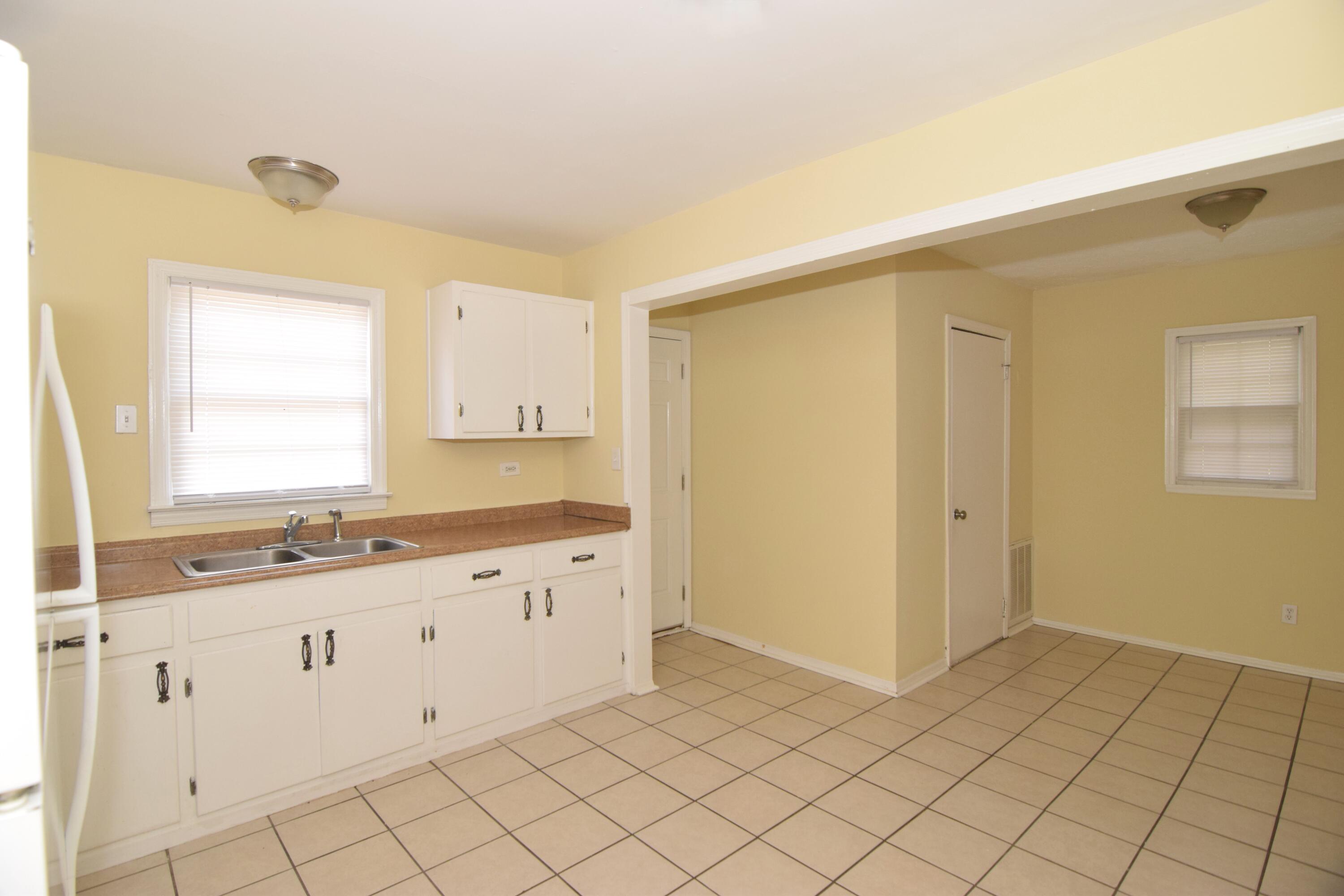 3311 Mundy Road Augusta, GA 30906 - Photo 6 of 23 DSC_0578