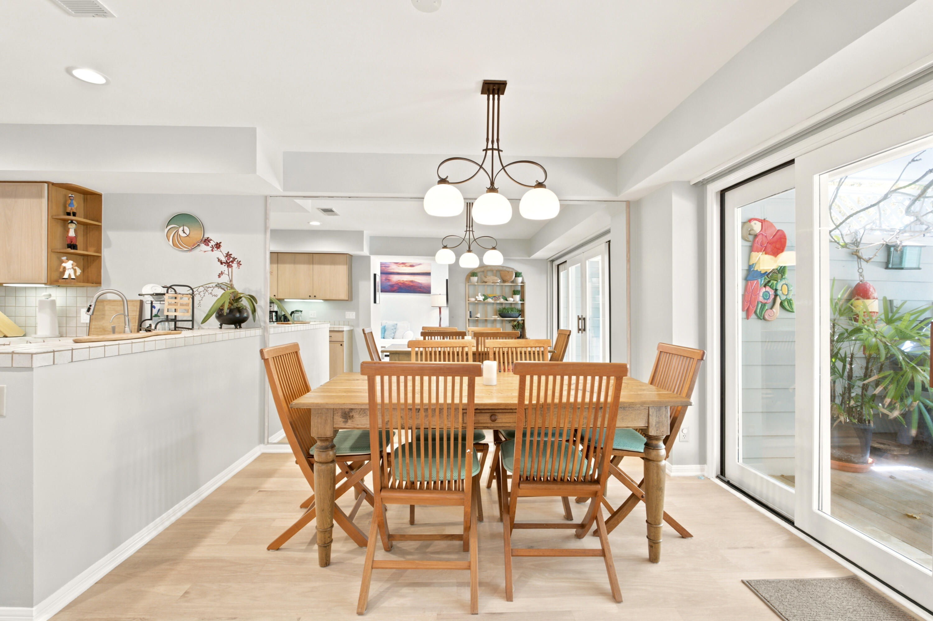 4 Rincon Point Lane Carpinteria, CA 93013 - Photo 19 of 31 Kitchen and Dining