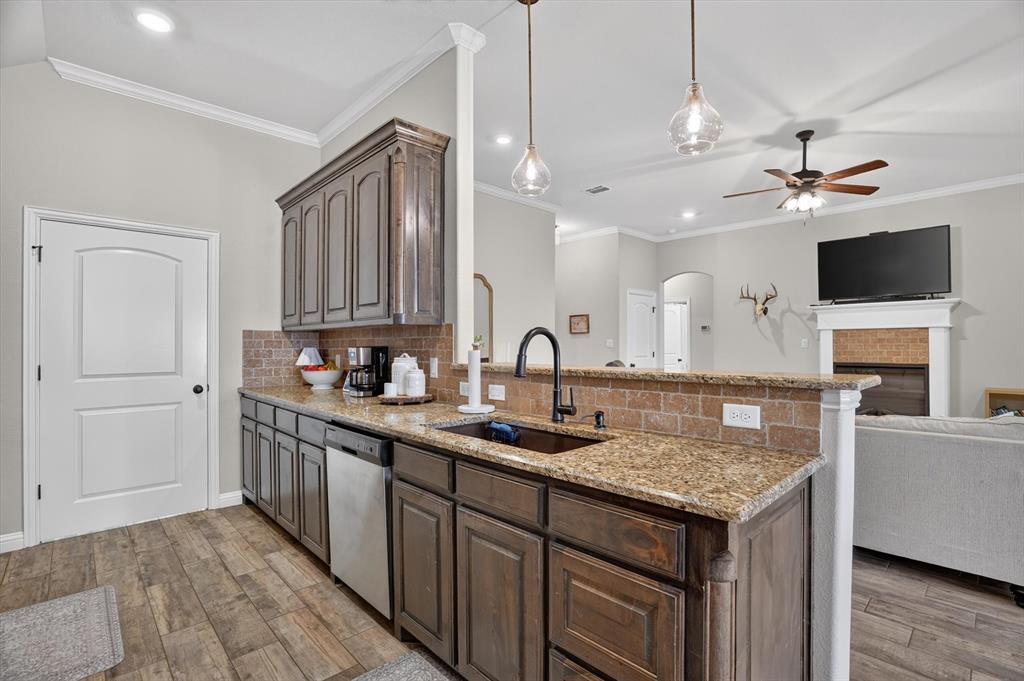 108 Meritt Street Godley, TX 76044 - Photo 6 of 30 Gallery Image 6