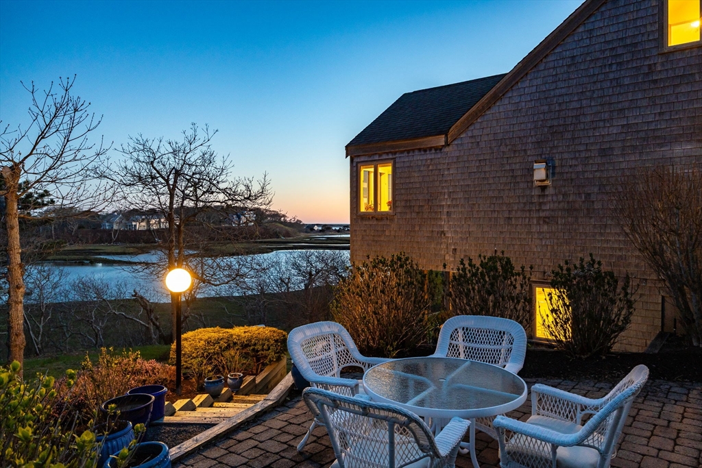 336 Stage Island Road Chatham, MA 02633 - Photo 10 of 42