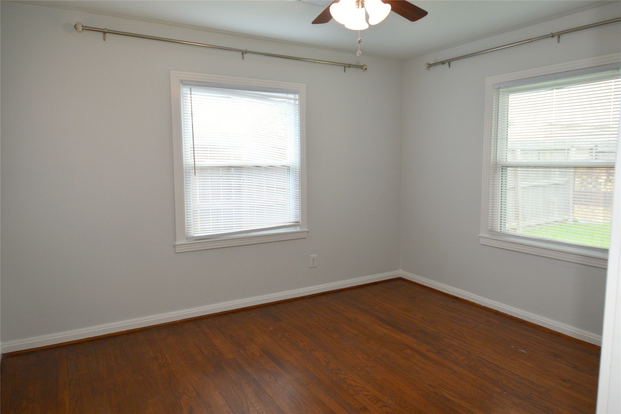 501 Jerry Street Houston, TX 77022 - Photo 13 of 19