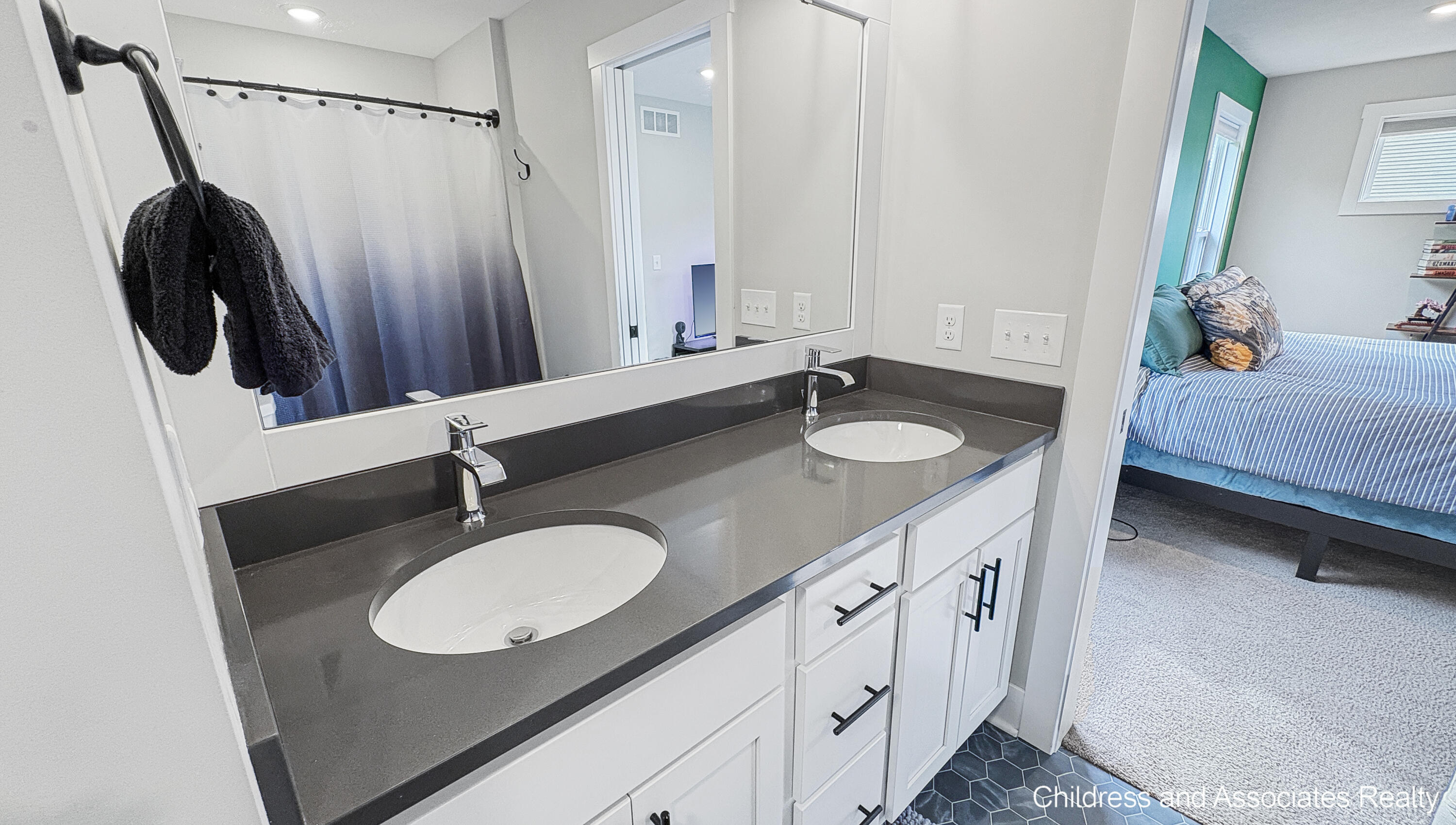 1551 Wales Road Southeast Lowell, MI 49331 - Photo 20 of 43 19