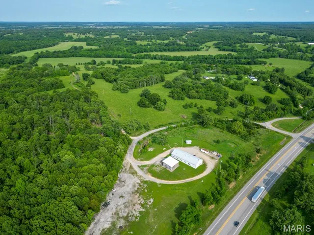 $535,000 | 1 Olathe Drive, Eldridge, MO 65463