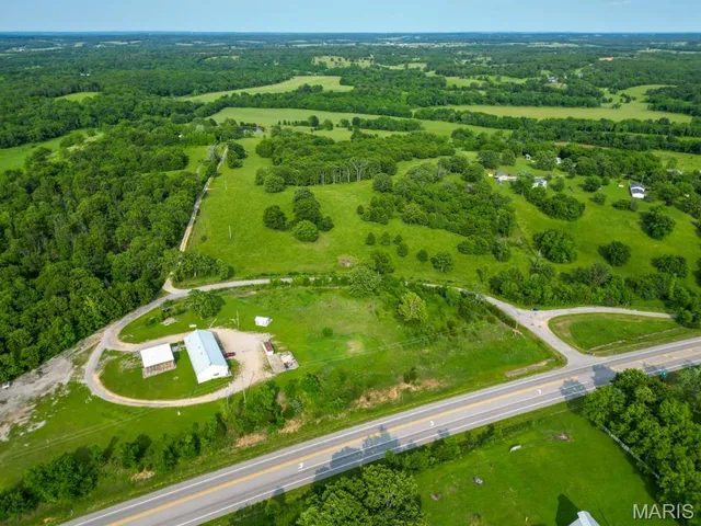 $535,000 | 1 Olathe Drive, Eldridge, MO 65463