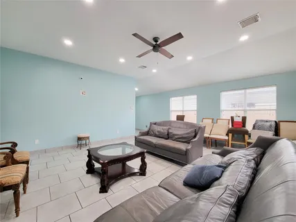 $270,000 | 2630 Umiak Drive, Houston, TX 77045