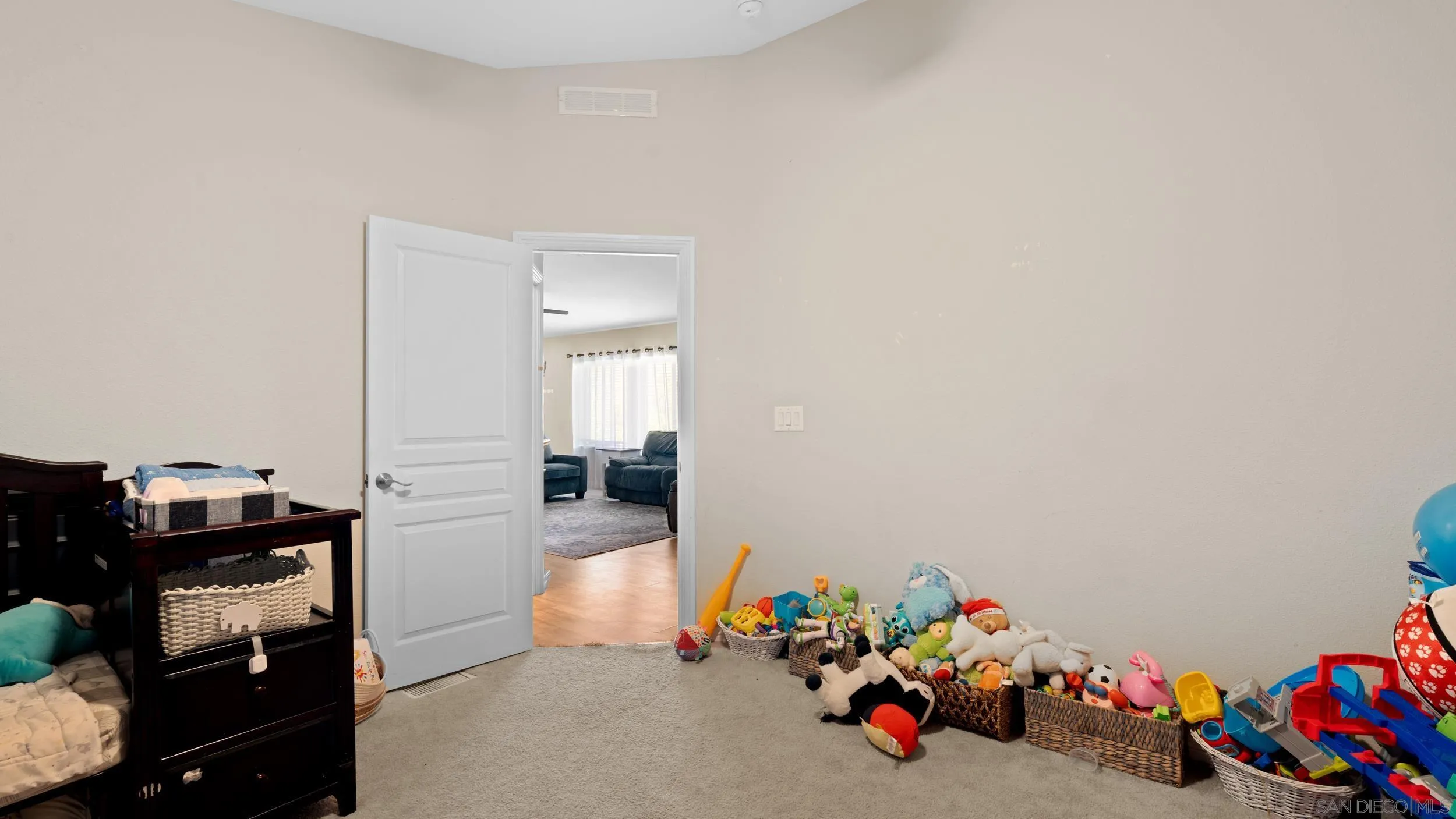 1140 Old Mountain View Road El Cajon, CA 92021 - Photo 18 of 25 a very nice looking room with a dining table