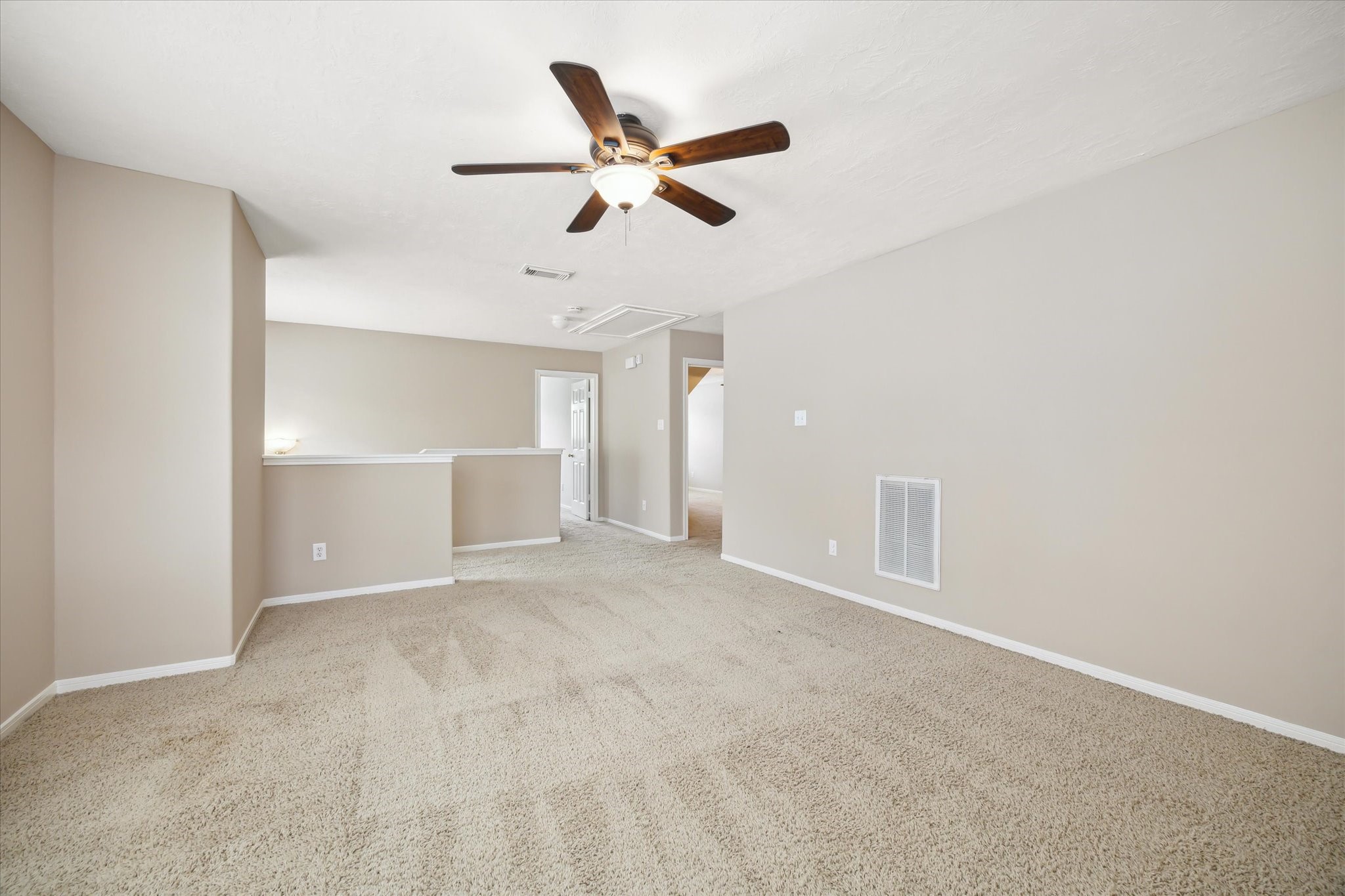 2411 Lacyberry Street Houston, TX 77080 - Photo 8 of 20 a view of an empty room