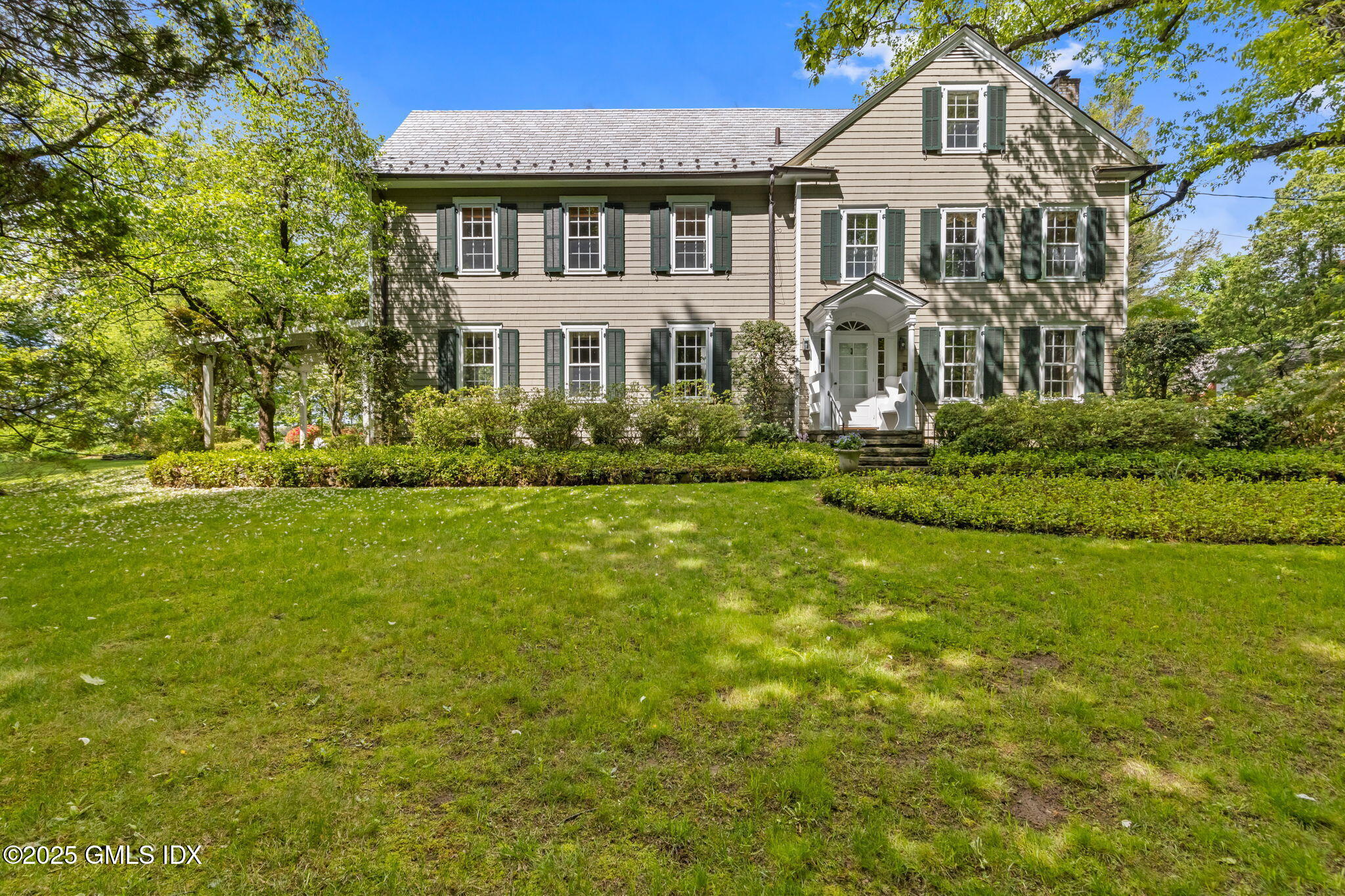 30-web-or-mls-296-old-church-rd