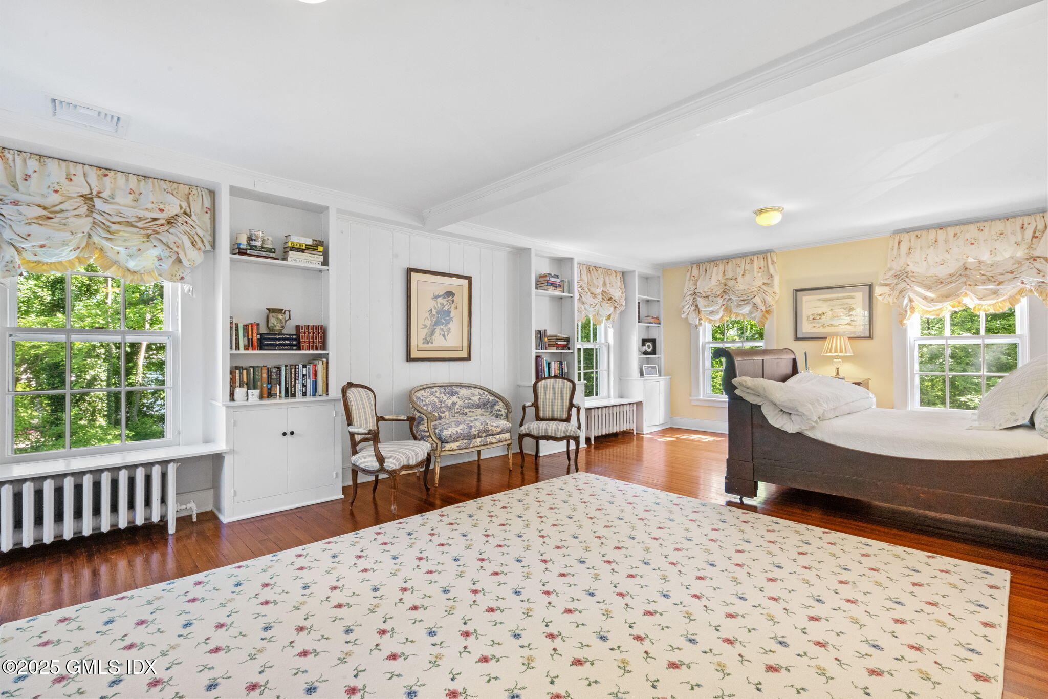 296 Old Church Road Greenwich, CT 06830 - Photo 17 of 35 46-web-or-mls-296-old-church-rd