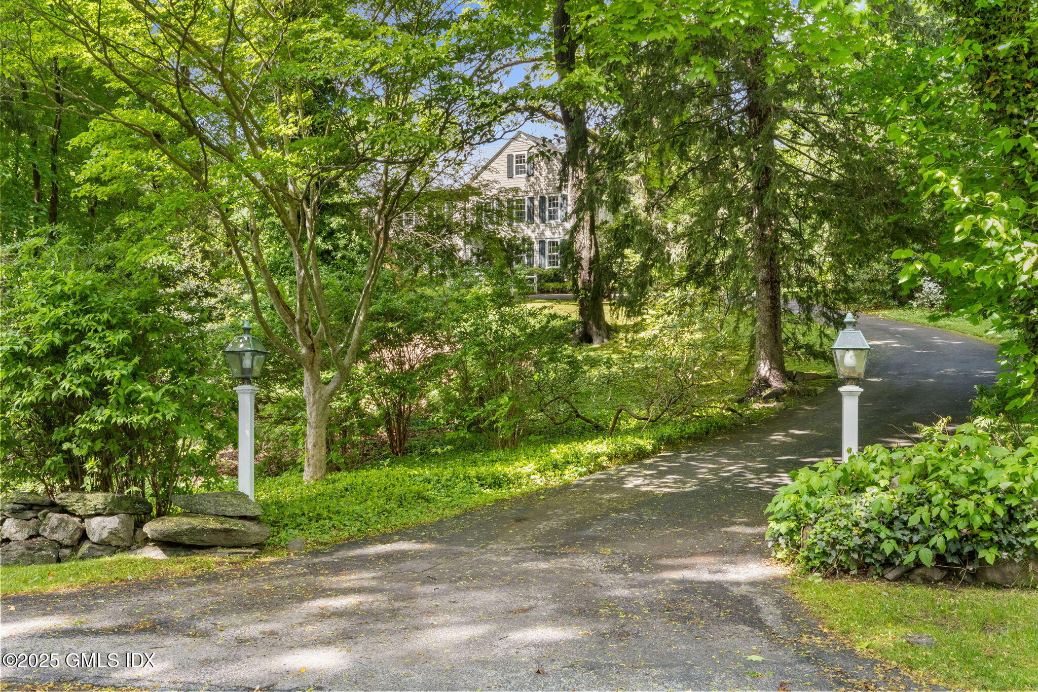 296 Old Church Road Greenwich, CT 06830 - Photo 2 of 35 7-web-or-mls-296-old-church-rd
