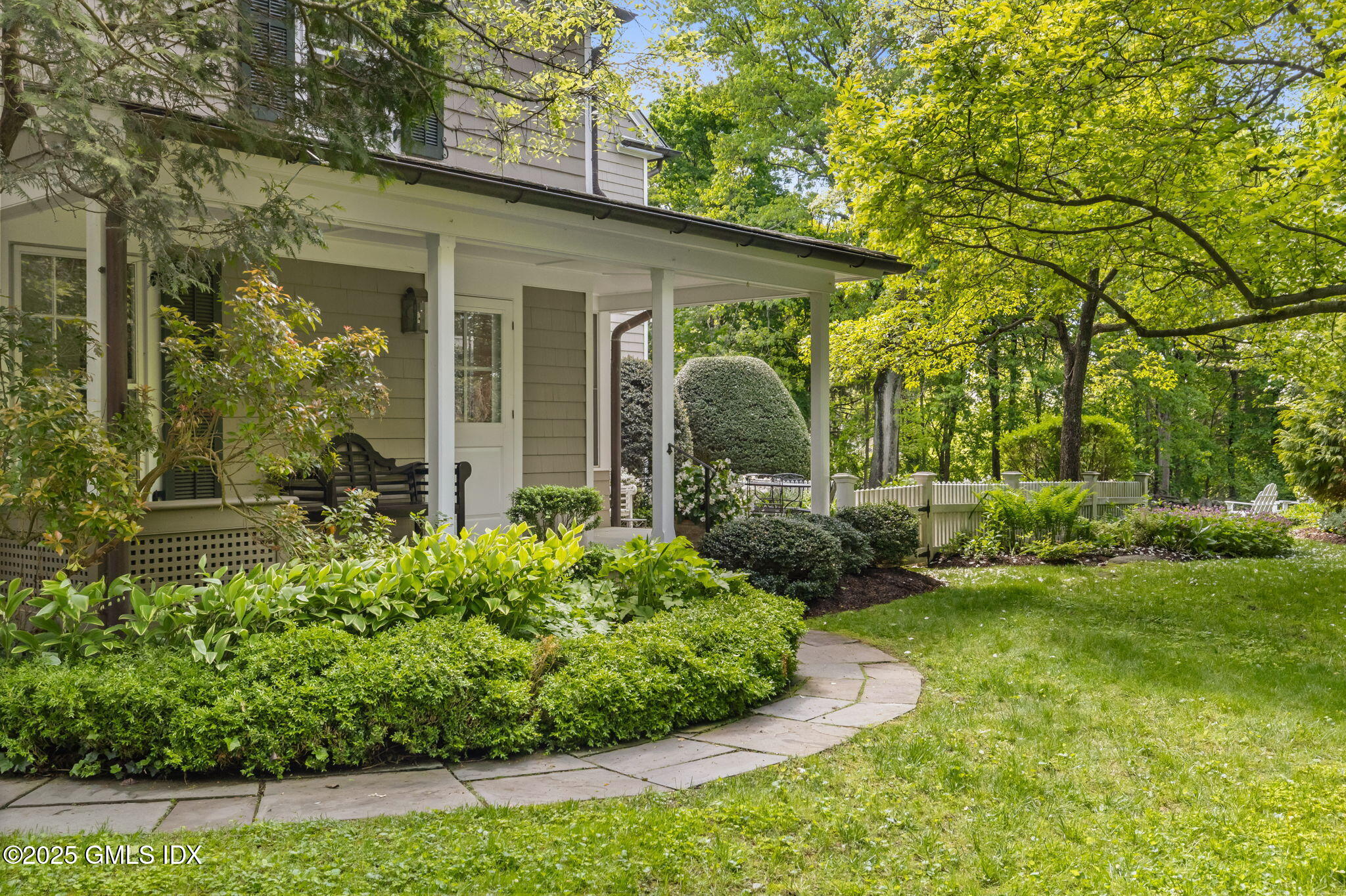 296 Old Church Road Greenwich, CT 06830 - Photo 23 of 35 12-web-or-mls-296-old-church-rd